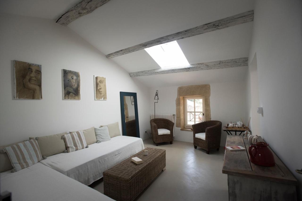 A Gauche Du Pont Hotel Vers Pont du Gard Ngoại thất bức ảnh